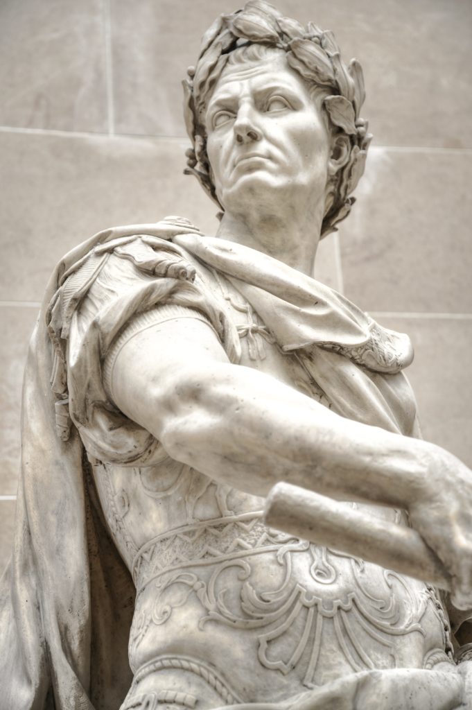 Caesar als standbeeld uit het oud Rome